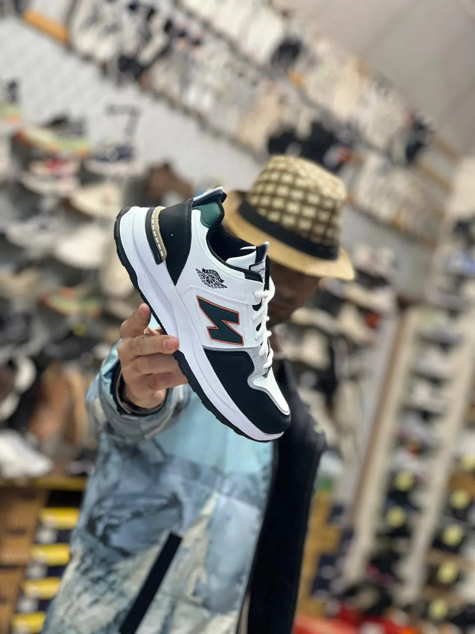 Fashion Shoes China Imported