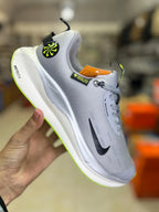 NIKE INFINITY RUN 4 -GRAY