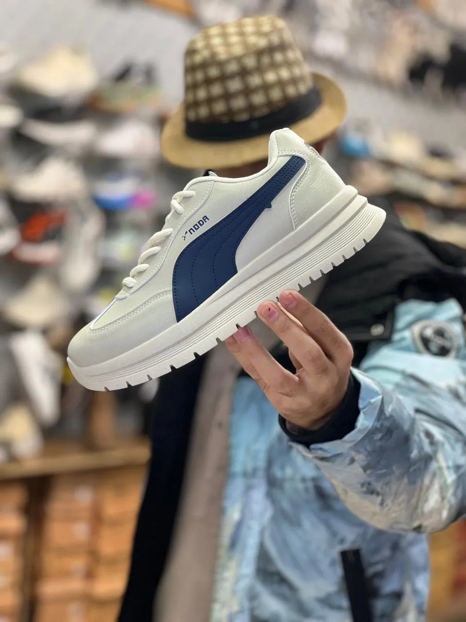 Fashion Shoes China Imported